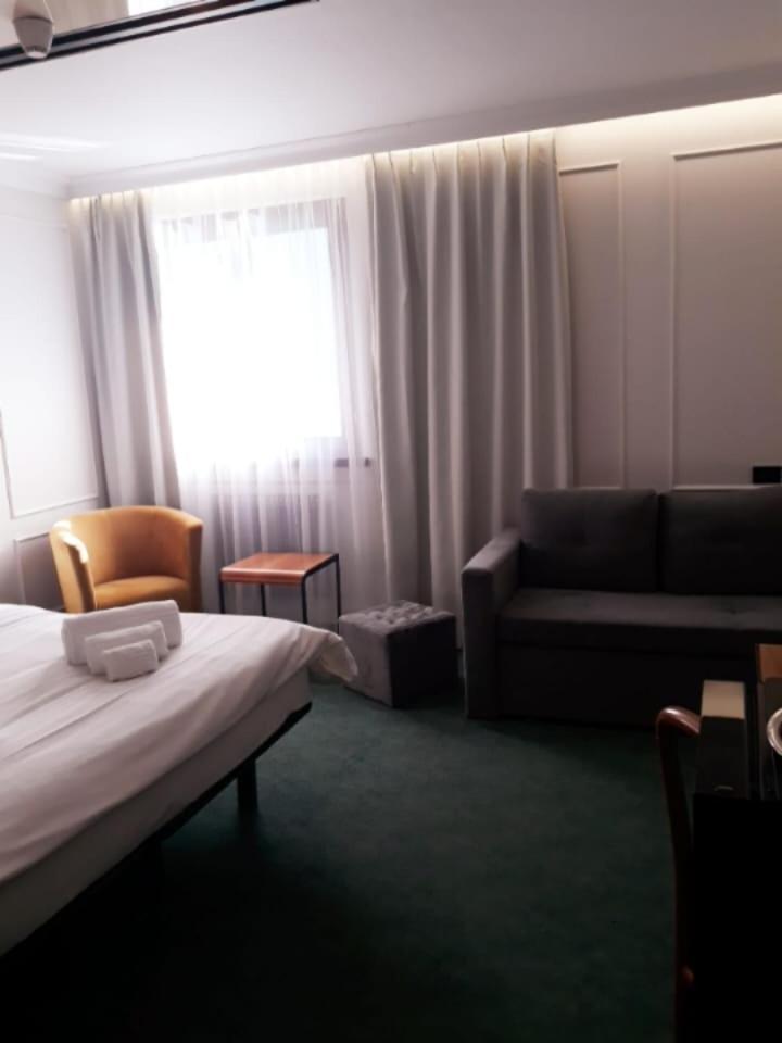 Hotel Celis Barcis Exterior foto